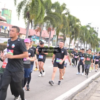 Runner Photo 3990223