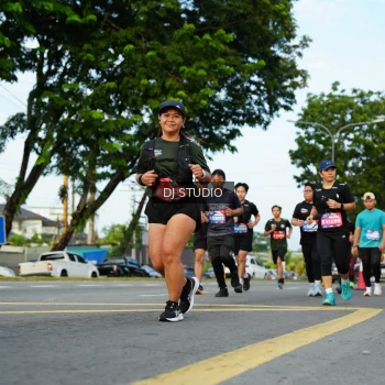 Runner Photo 3990345