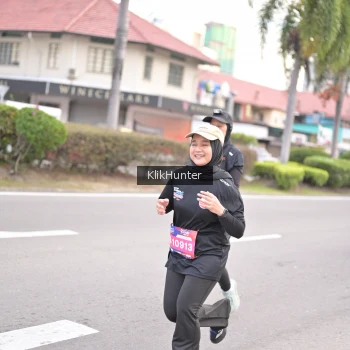 Runner Photo 3990414