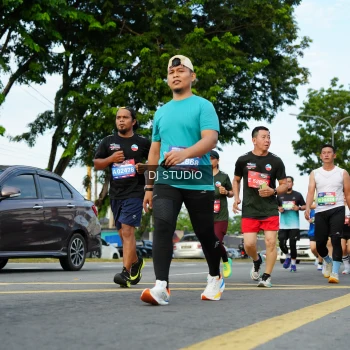 Runner Photo 3990523