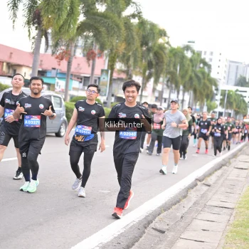 Runner Photo 3990593