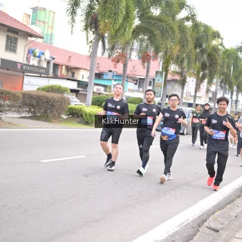 Runner Photo 3990610