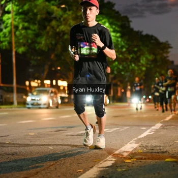 Runner Photo 3990612