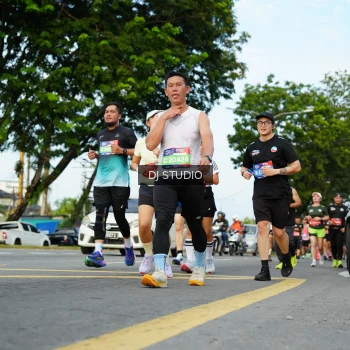 Runner Photo 3990633