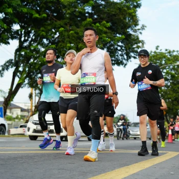 Runner Photo 3990659