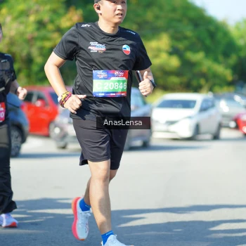 Runner Photo 3990663