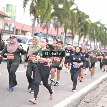 Runner Photo 3990670