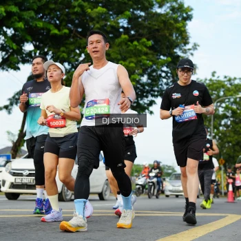 Runner Photo 3990765