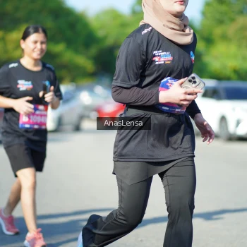 Runner Photo 3990957