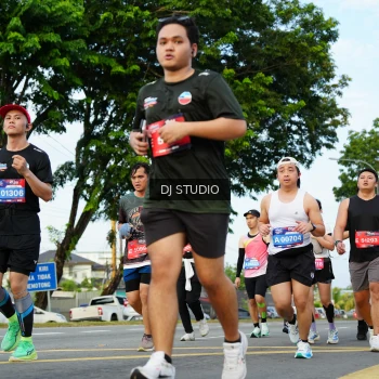 Runner Photo 3990993