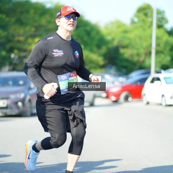 Runner Photo 3991014