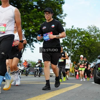 Runner Photo 3991016