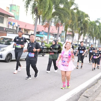 Runner Photo 3991111