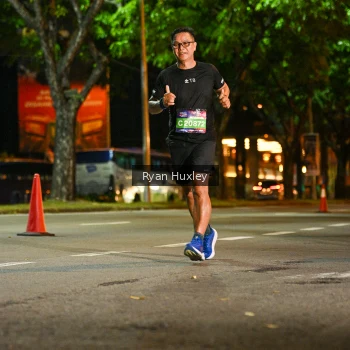 Runner Photo 3991640