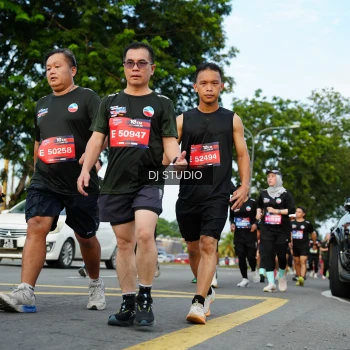 Runner Photo 3991686