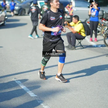 Runner Photo 3991771