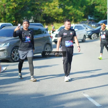 Runner Photo 3991996