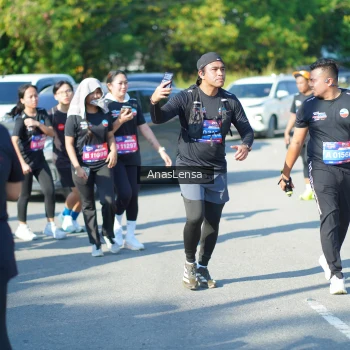 Runner Photo 3992001