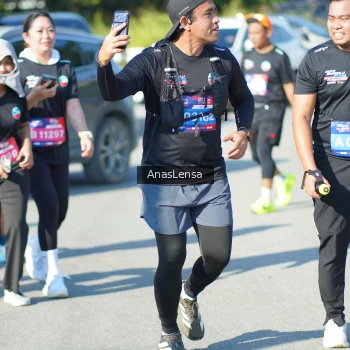 Runner Photo 3992010