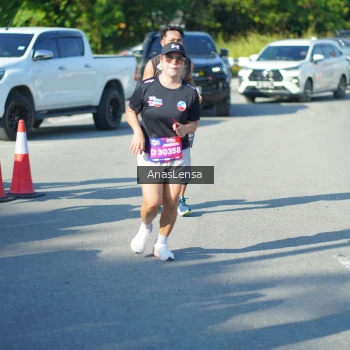 Runner Photo 3992430