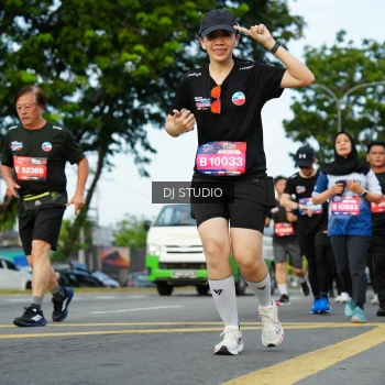 Runner Photo 3992541