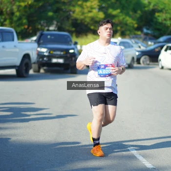 Runner Photo 3992609