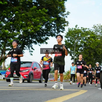 Runner Photo 3992665