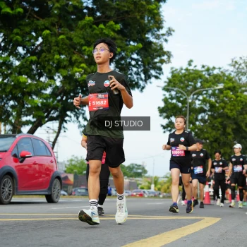 Runner Photo 3992692