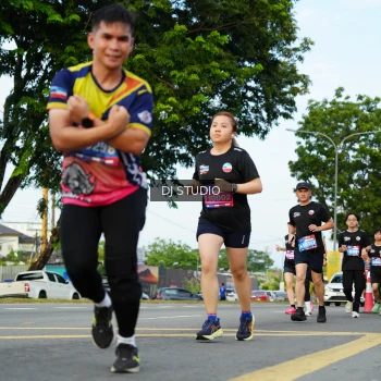 Runner Photo 3992733
