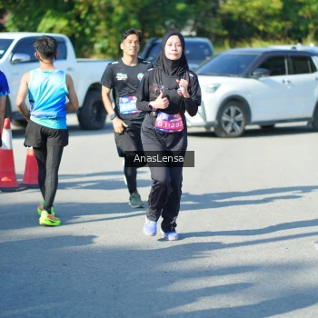Runner Photo 3992756
