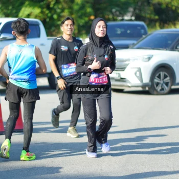 Runner Photo 3992773