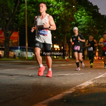 Runner Photo 3992837