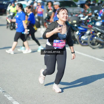 Runner Photo 3992944