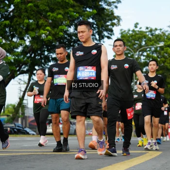 Runner Photo 3992981