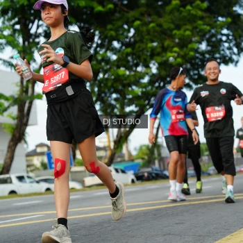 Runner Photo 3993005