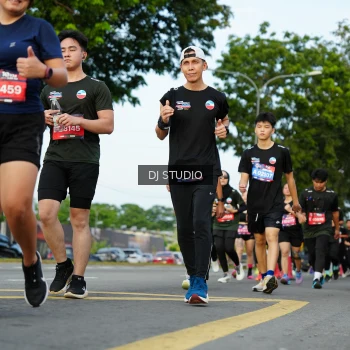 Runner Photo 3993103