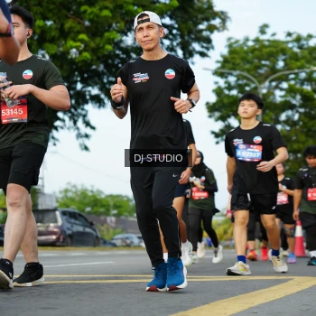 Runner Photo 3993119