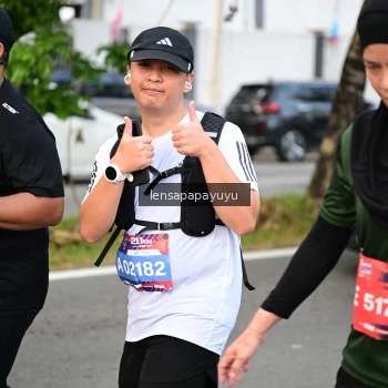 Runner Photo 3993124