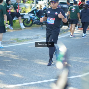 Runner Photo 3993132