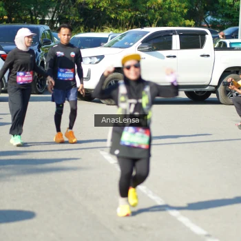 Runner Photo 3993168