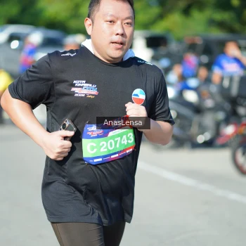 Runner Photo 3993172