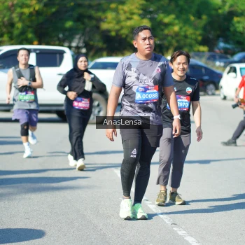 Runner Photo 3993364