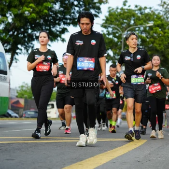 Runner Photo 3993435