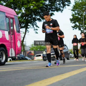 Runner Photo 3993616