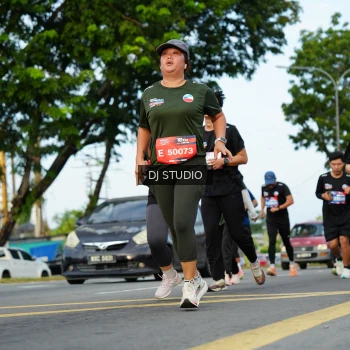 Runner Photo 3993702