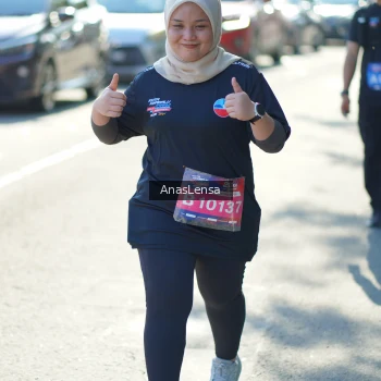 Runner Photo 3993713