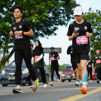 Runner Photo 3993734