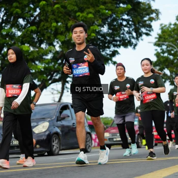 Runner Photo 3993780