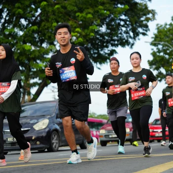 Runner Photo 3993792