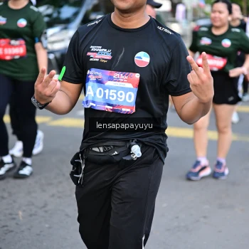 Runner Photo 3993875